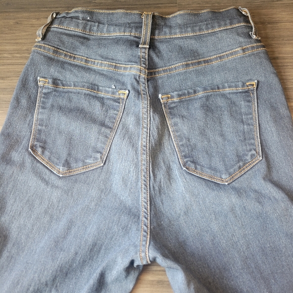 Booty Shaping Denim Jean's size 28 - Picture 3 of 4